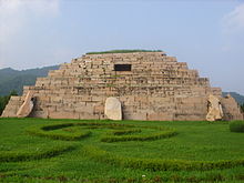 220px-Tomb_of_the_General_1.jpg