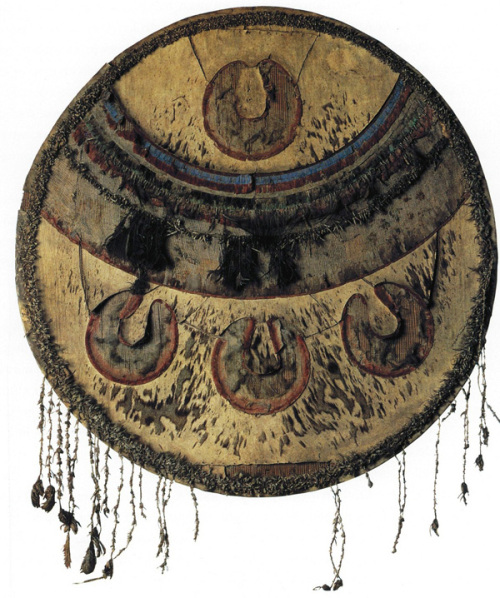 Quetzalcuexyo Chimalli, 60 cm de diámetro, siglo XVI, Museo Nacional de Historia, Castillo de Chapultepec.