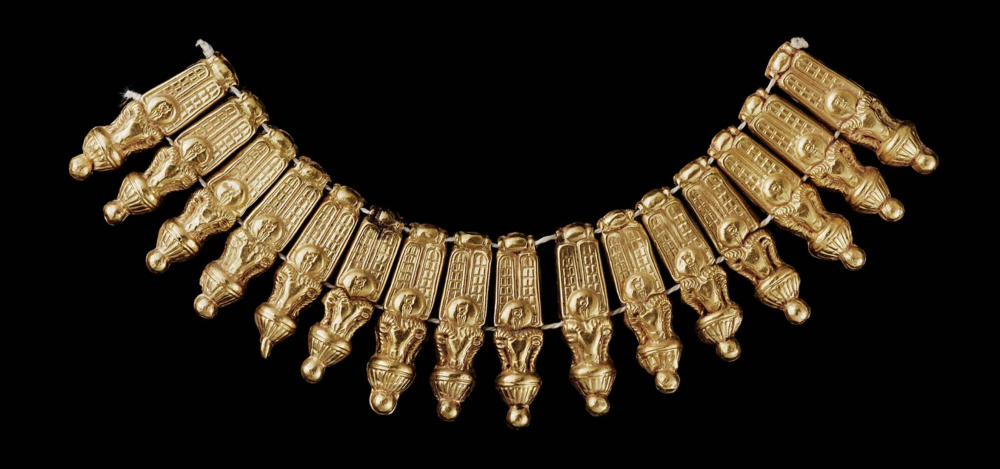 Meroitic_period_gold_necklace_Kush.thumb.png.3edb94665b9aaa9c7da00c6e11b9b884.png