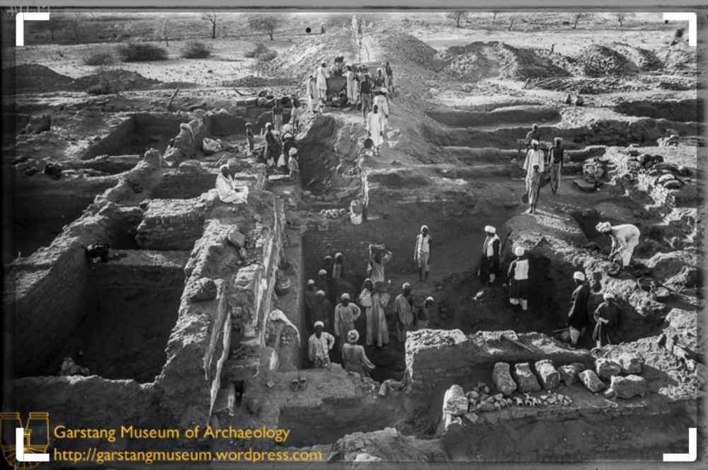 The_main_water_tank_and_adjoining_chambers_of_the_royal_baths_during_excavation_with_a_complex_system_of_sluices_built_into_it.thumb.png.915ab54c66081360ec2878bbf0eb49bb.png