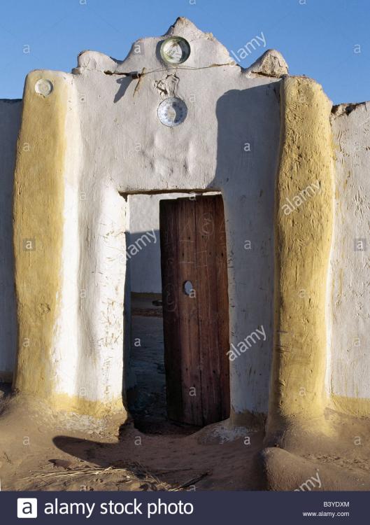 sudan-sahara-desert-qubbat-selim-traditional-nubian-architecture-and-B3YDXM.thumb.jpg.de7a024c210ac65dac7448f1f640d3da.jpg