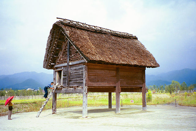 Yoshinogari_Yayoi_Village_a003.jpg.f04e7fc6474d29e46fe51ddfb9905151.jpg